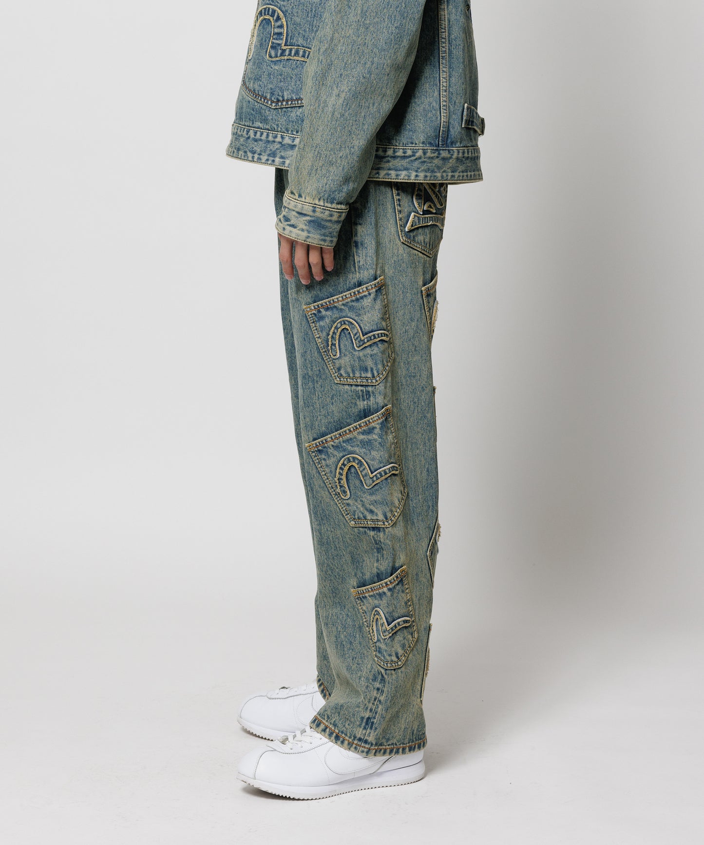MANY POCKET DENIM PANTS(xEVISU)