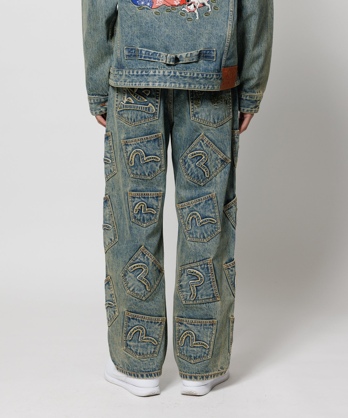 MANY POCKET DENIM PANTS(xEVISU)