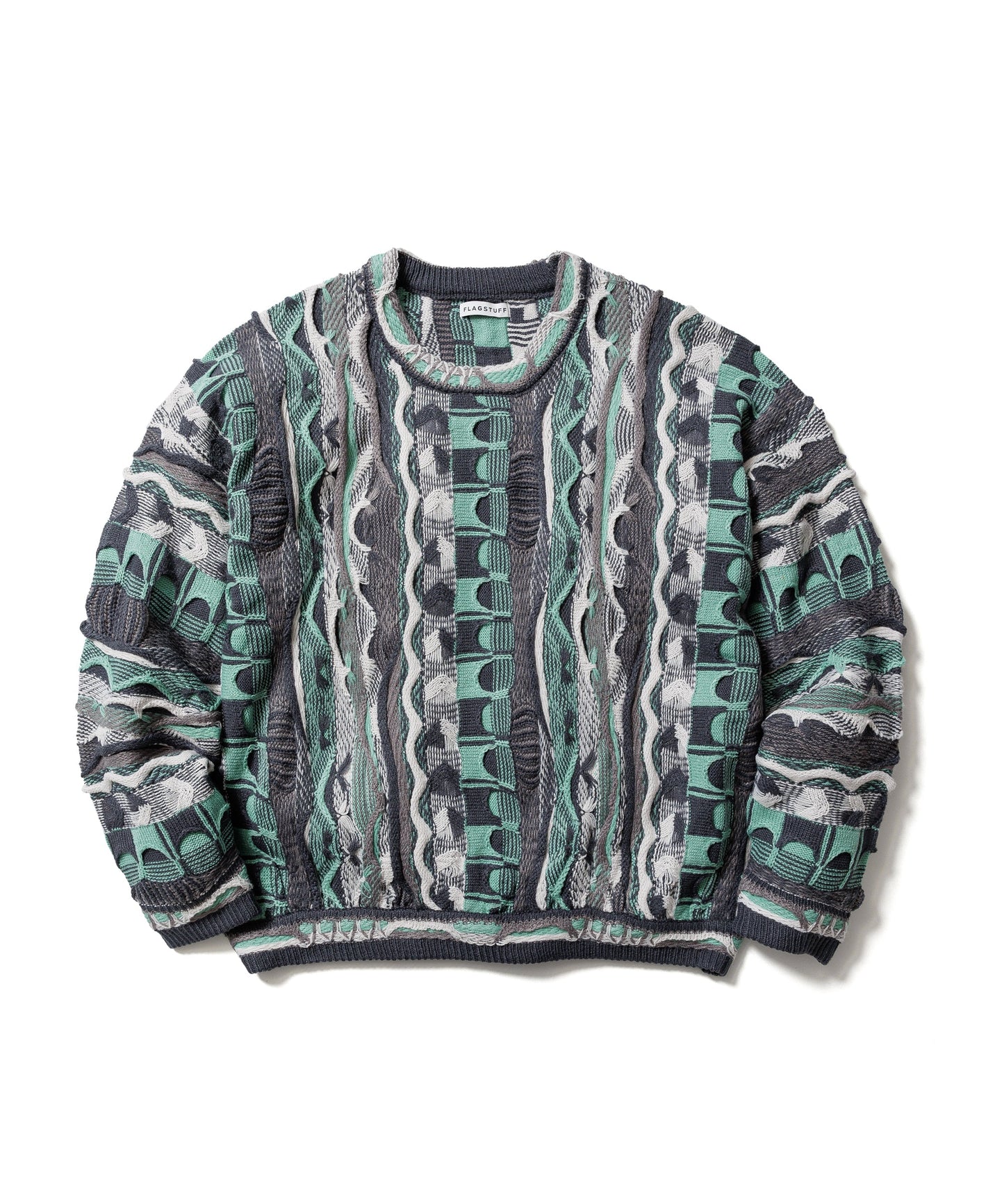 3D CREW NECK KNIT