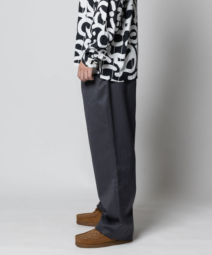 WIDE TUCK TROUSERS