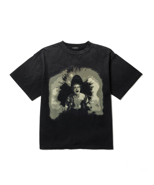 "SHOUT" TEE