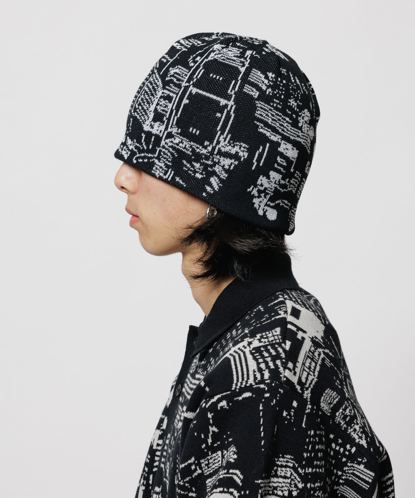 BUILDING KNIT BEANIE