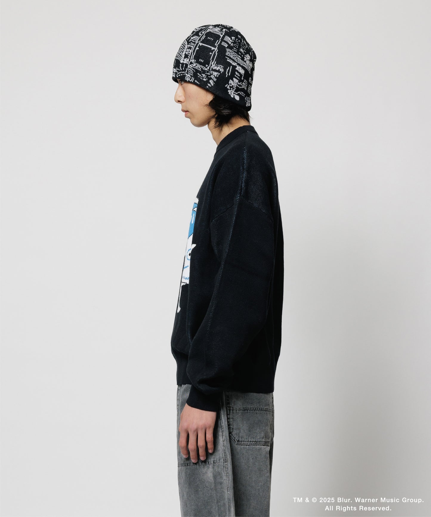 KNIT SWEATER(xblur)