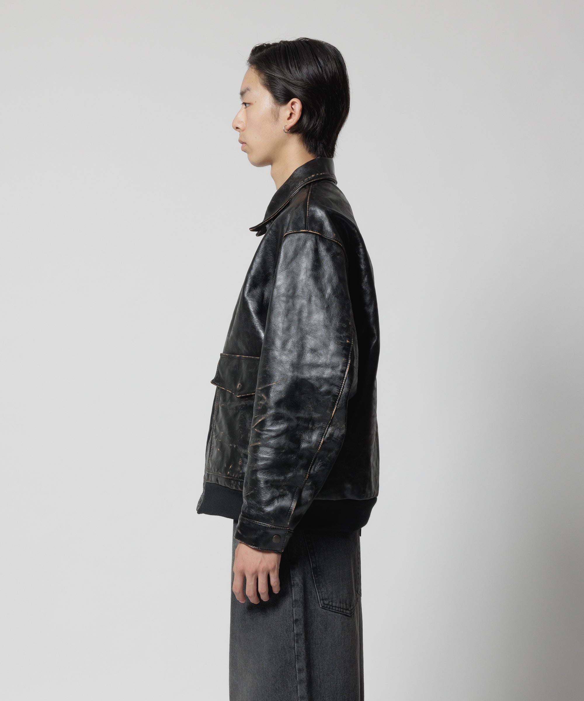 TYPE A-2 DISTRESSED LEATHER JACKET(xblackmeans) – F-LAGSTUF-F